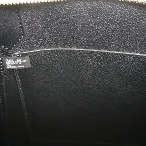 Michael Kors Kimberly Small Bonded Tote Leather Bag White Back - Picture 7 of 10